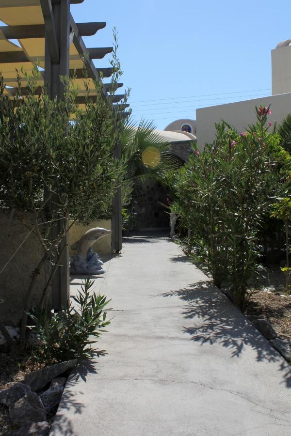 Belair Hotel Perissa  Buitenkant foto